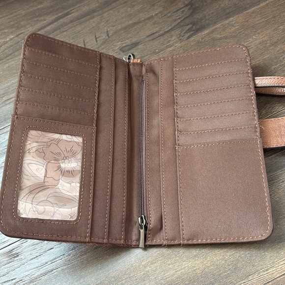 Justin Boots Wristlet/Wallet,hair hide,bone inlay,magnetic close,multisection - Picture 5 of 11